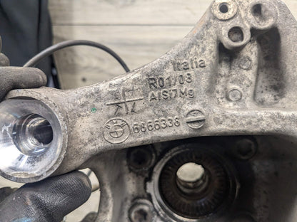 2018 BMW M550i G30 Rear Right Passenger Spindle Knuckle w/ Bearing 6866336 17-23 OEM BMW G30 530 540 M5550 REAR Right Passenger Hub Knuckle Bearing Carrier OEM