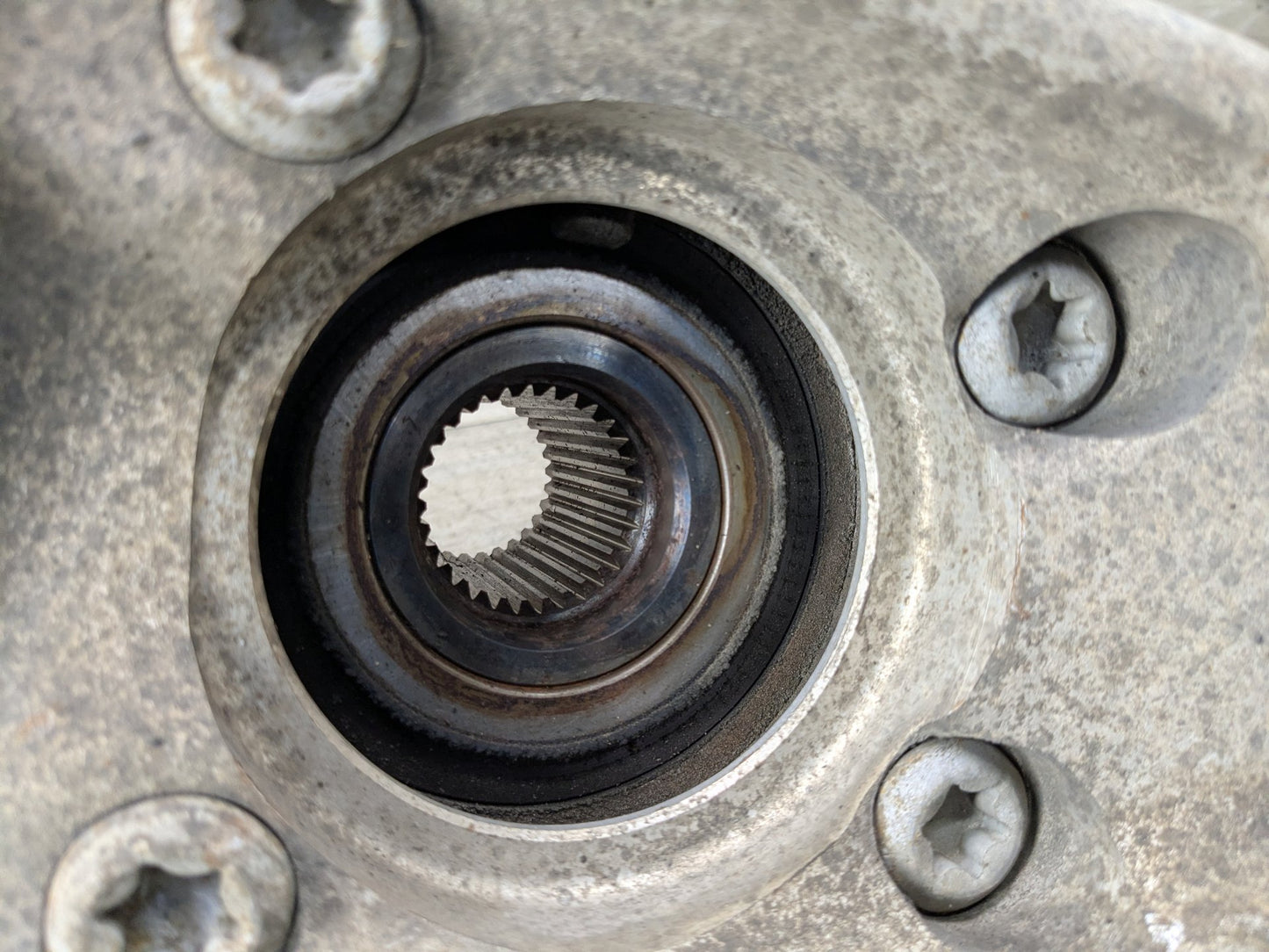 OEM BMW E70 F15 F16 X5 X6 Front Right Passenger Spindle Hub Knuckle Bearing
