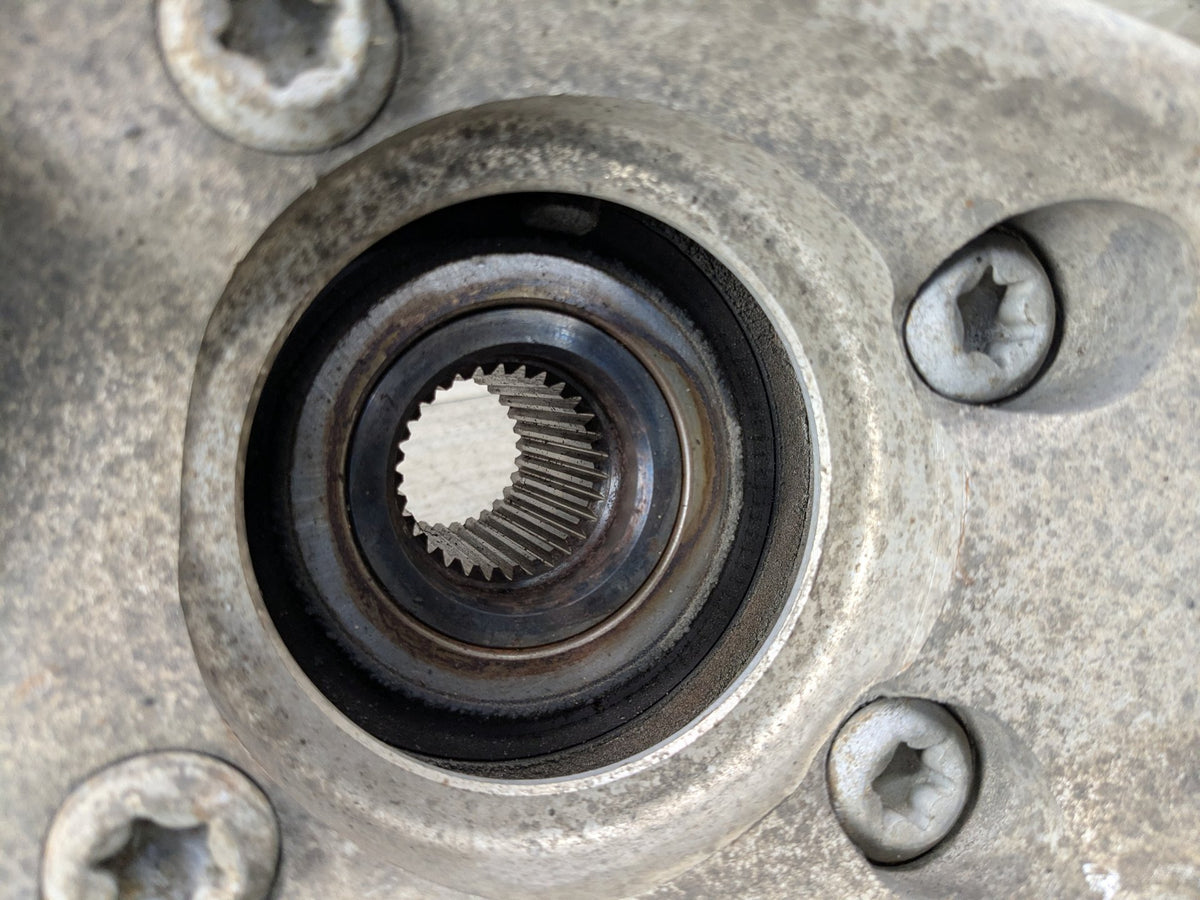OEM BMW E70 F15 F16 X5 X6 Front Right Passenger Spindle Hub Knuckle Bearing