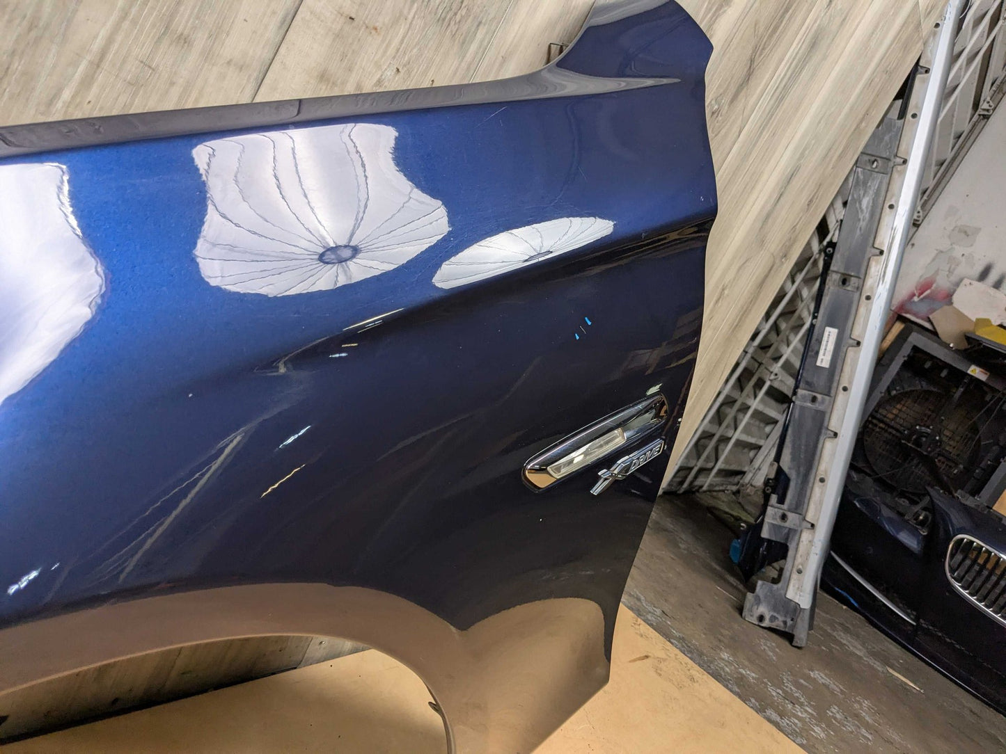 11-16 OEM BMW F10 528 535 550 Left Driver Side Fender Panel Blue A89 IMPERIALBLAU BRILLANTEFFEKT METALLI (A89)