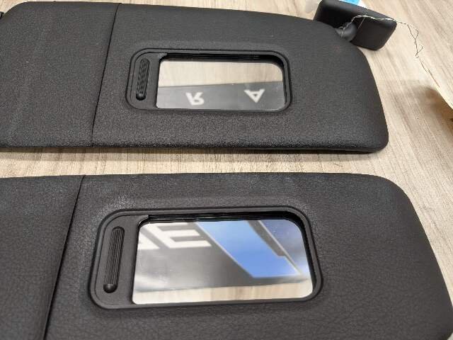 2016 BMW M235i F22 Front Left Right Sun Visor SET 8057938