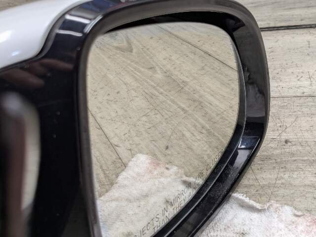 2014 - 2018 BMW X5 F15 Front Right Passenger Side Mirror Assembly 7364002 N55B30M0