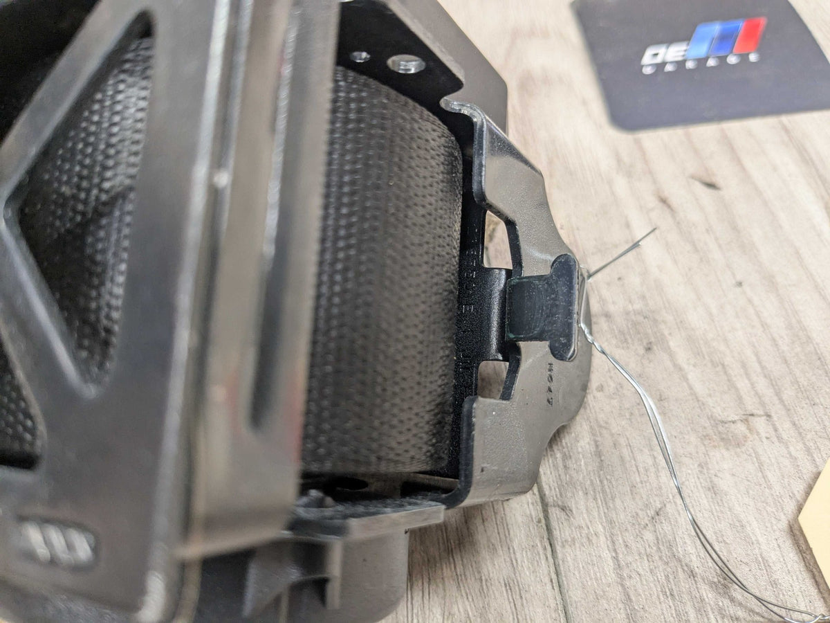 OEM BMW F22 F32 F36 F82 F87 M4 REAR Left Right Upper Seat Belt Retractor Black