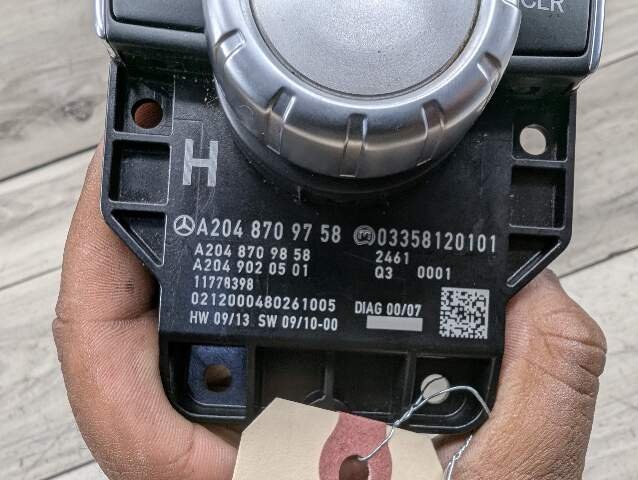 OEM Mercedes W204 W207 W212 Center Console Head Unit Controller Knob Switch