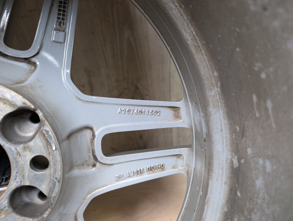 2009-2017 Mercedes-Benz E550 E-Class A207 Wheel Rim A2074011502