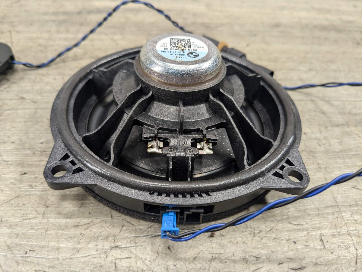 2018-2024 BMW X3 G01 Speakers SET 6809629 Recall or rear cargo rail OEM