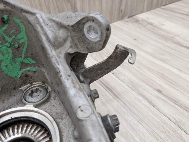2019 BMW 330i G20 Rear Left Driver Spindle Knuckle w/ Bearing 6878623 19-25 OEM BMW G20 330 M340 REAR Left Driver Knuckle Wheel Hub Spindle Bearing OEM