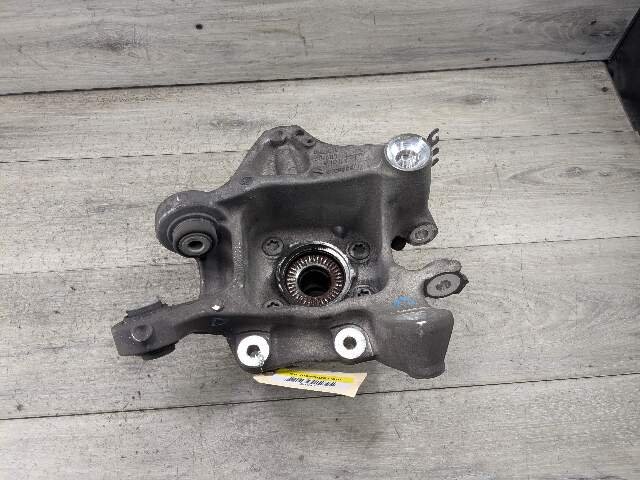 2017 - 2023 BMW M550i G30 Rear Left Driver Spindle Knuckle w/ Bearing 6866337 N63B44O2