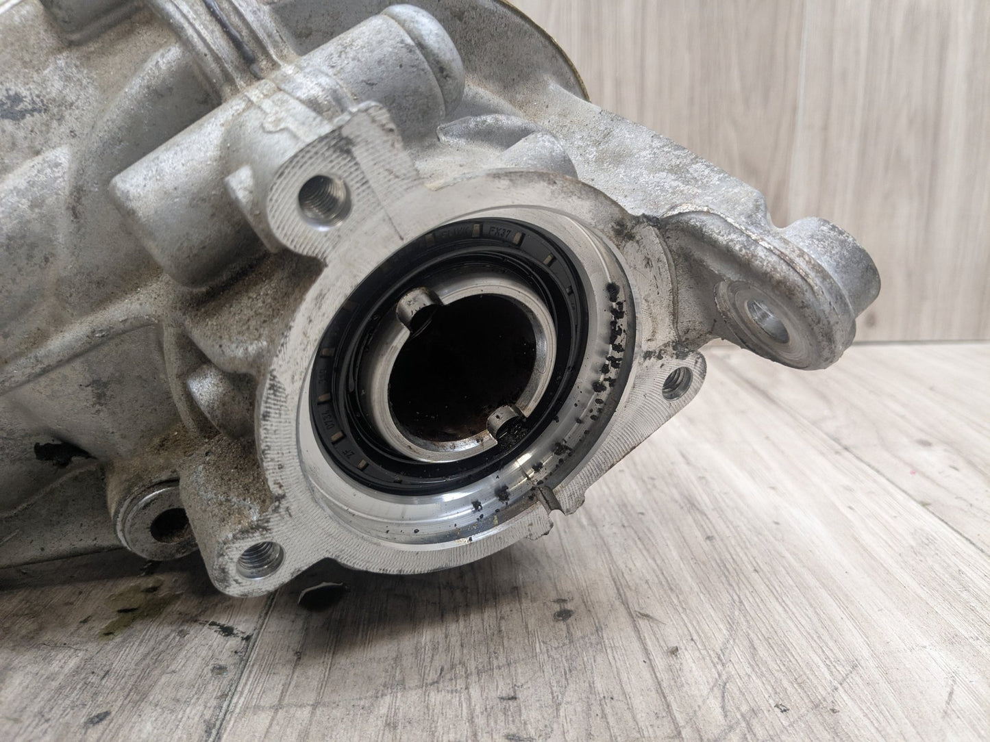2016 BMW X1 Transmission Transfer Case k 7646889