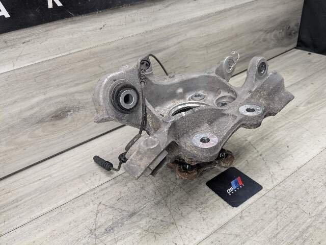 19-25 OEM BMW G20 330 M340 REAR Left Driver Knuckle Wheel Hub Spindle Bearing