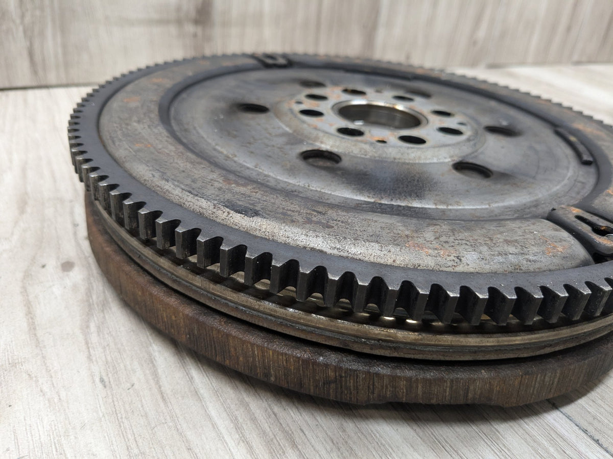 OEM BMW E46 E60 E85 Z4 MANUAL Engine M54 Flywheel Clutch Complete D=228MM