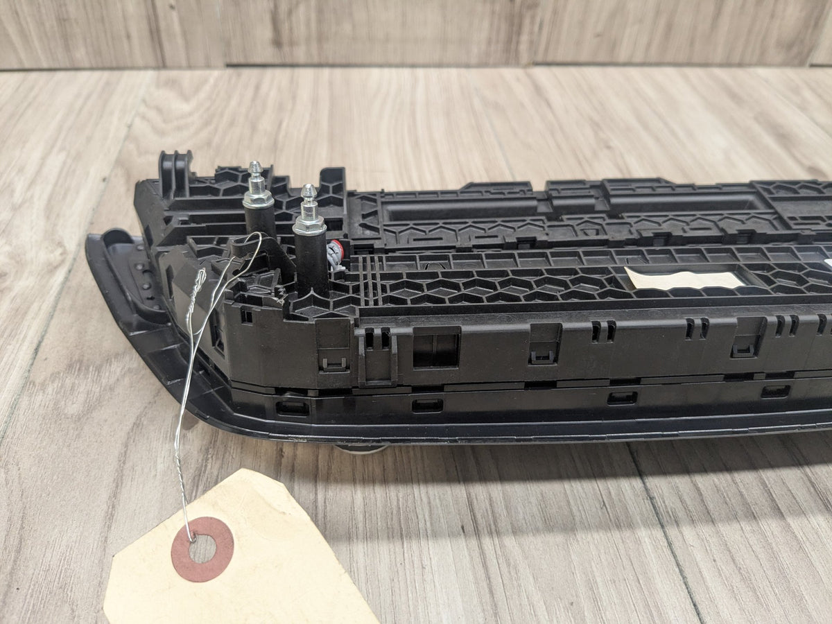 17-20 OEM BMW F90 G30 530 540 M550 M5 AC Switch Heater Panel Radio Media Buttons