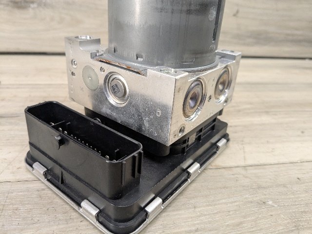 20-24 OEM BMW F44 228iX M235iX ABS Anti Lock Brake Pump Module Unit AWD