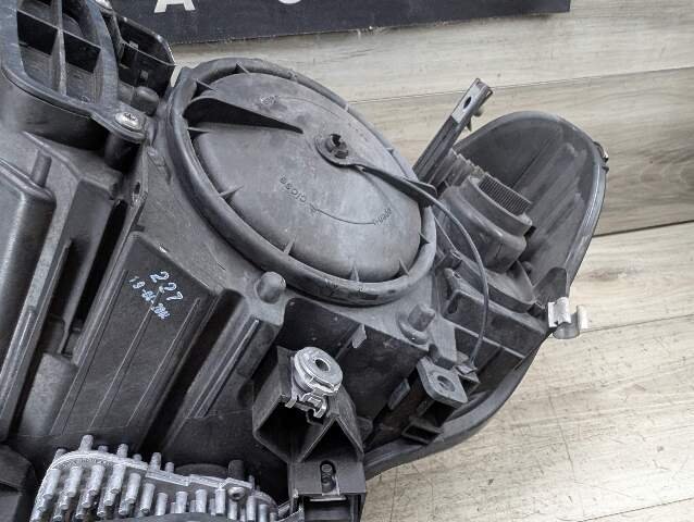 14-17 OEM BMW F32 F36 F80 F82 M3 M4 Right Passenger Adaptive Bi-Xenon Headlight