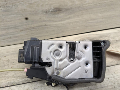 2016 BMW 740i G12 Front Right Passenger Door Latch Lock Actuator w/ Soft Close 2581894 16-22 OEM BMW G11 G12 Front Right Passenger Door Lock Latch Actuator SOFT CLOSE