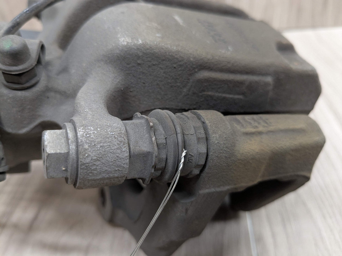 19-25 OEM BMW G05 G06 G07 X5 X6 X7 Rear Right Passenger Side Brake Caliper Gray