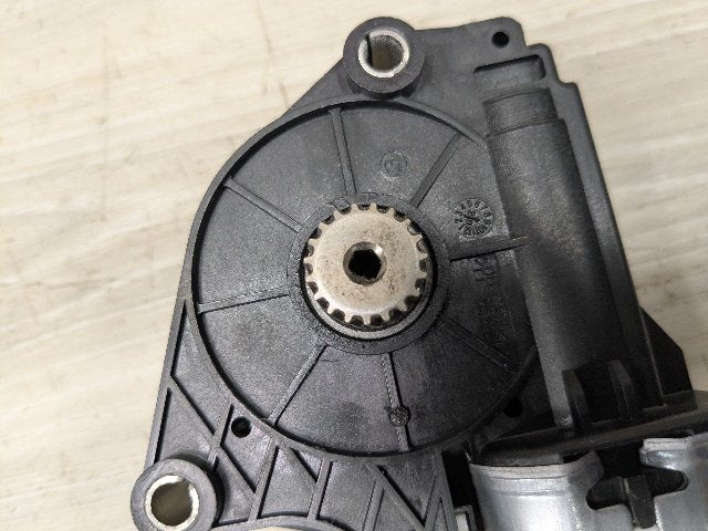 20-24 OEM BMW F44 228 M235 Drive Sun Blindshade Panoramic Roof Actuator Motor