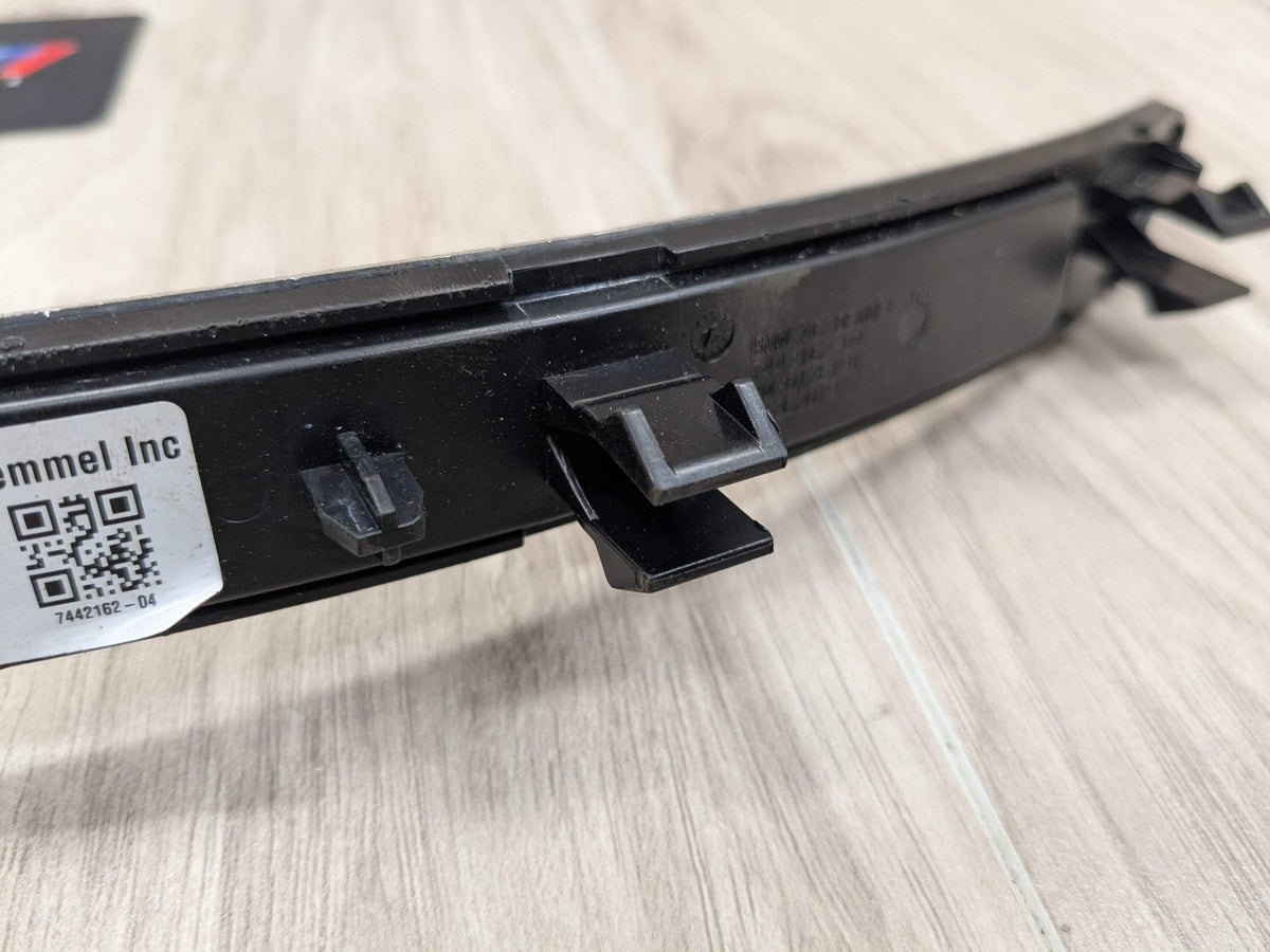 *19-25 OEM BMW G05 X5 Rear Left Driver Side Door Sill Cover Trim Sill Kick Plate