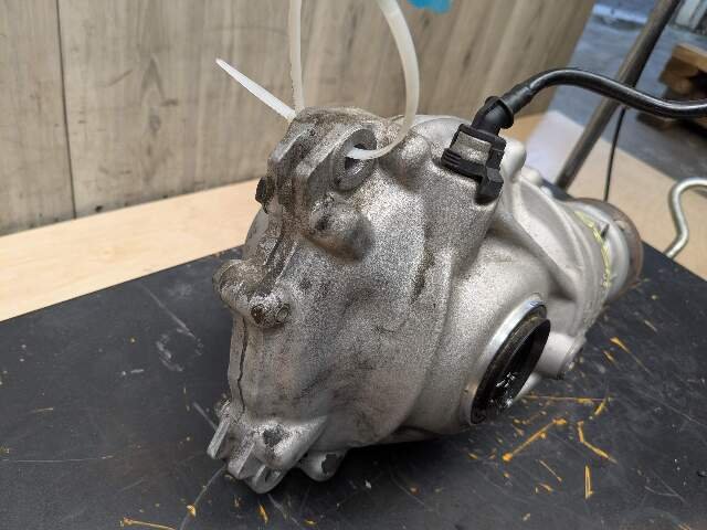 2018 - 2024 BMW X3 G01 Front Axle Carrier Differential 8679981