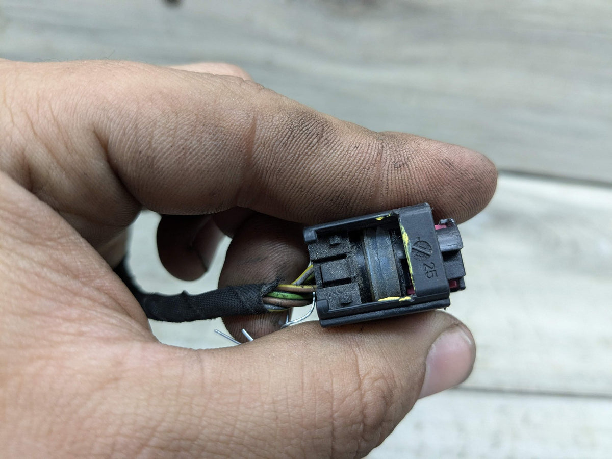 *NOTE* 14-18 OEM BMW F15 X5 REAR Parking Distance Sonic Sensor PDC Harness OEM
