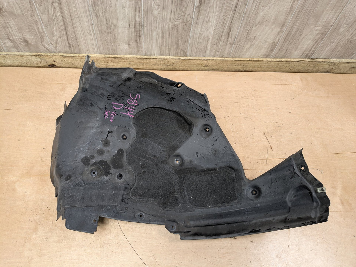 OEM BMW G30 530 540 M550 M SPORT Front Left Driver Fender Liner Splash Shield