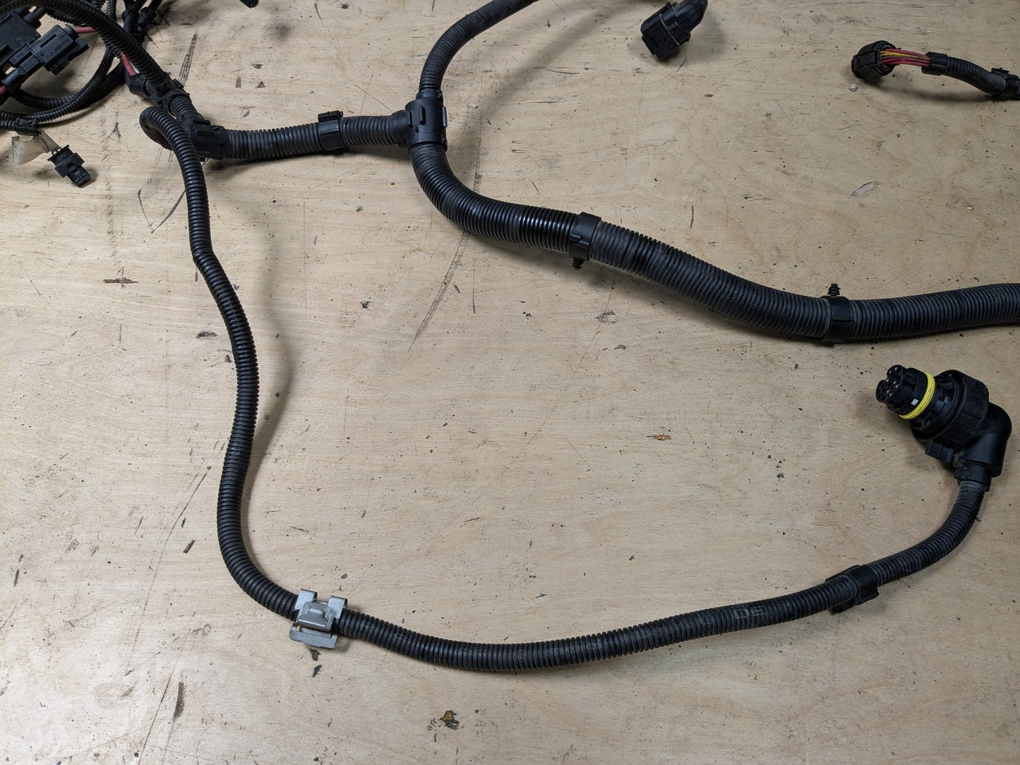 2011-2016 BMW 528i F10- Engine Wiring Wire Harness PN: 7605915