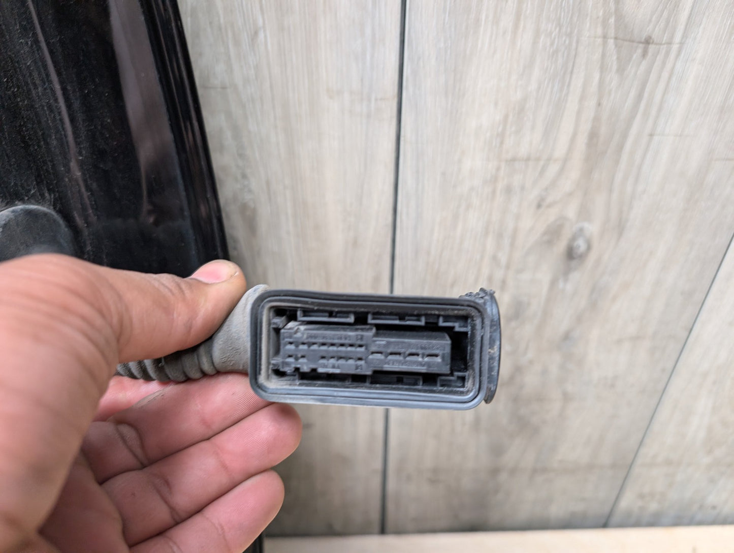 17-19 OEM AUDI A4 S4 Rear Left Driver Side Door Shell Black A2/ Y9B