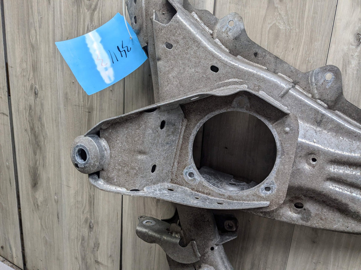 OEM BMW G22 G23 G42 G87 Front Axle Support Suspension Subframe Crossmember AWD Black BLACK SAPPHIRE METALLIC (475)
