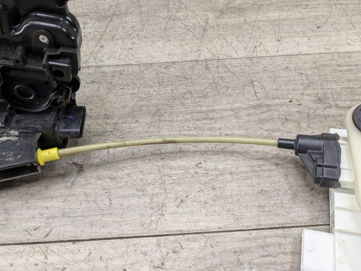 2014-2018 OEM BMW F15 F16 F86 X5 FRONT Right Passenger Door Lock Latch Actuator SOFT CLOSE