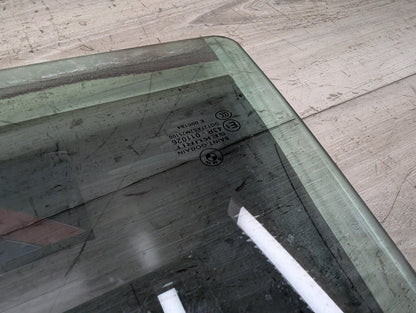 2017 BMW 740i G12 Rear Right Passenger Door Window Glass 7337986 16-22 OEM BMW G11 G12 740 750 M760 Rear Right Passenger Door Window Glass
