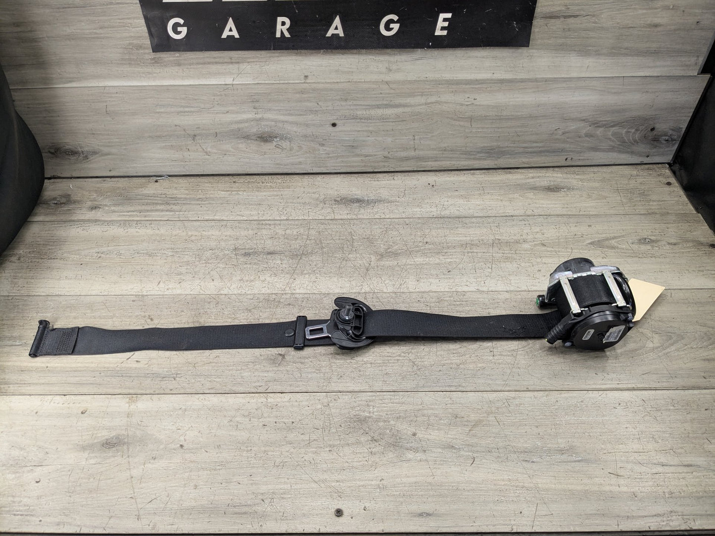 OEM BMW F15 F16 F85 F86 X5 X6 Front Right Passenger Seat Belt Retractor Black