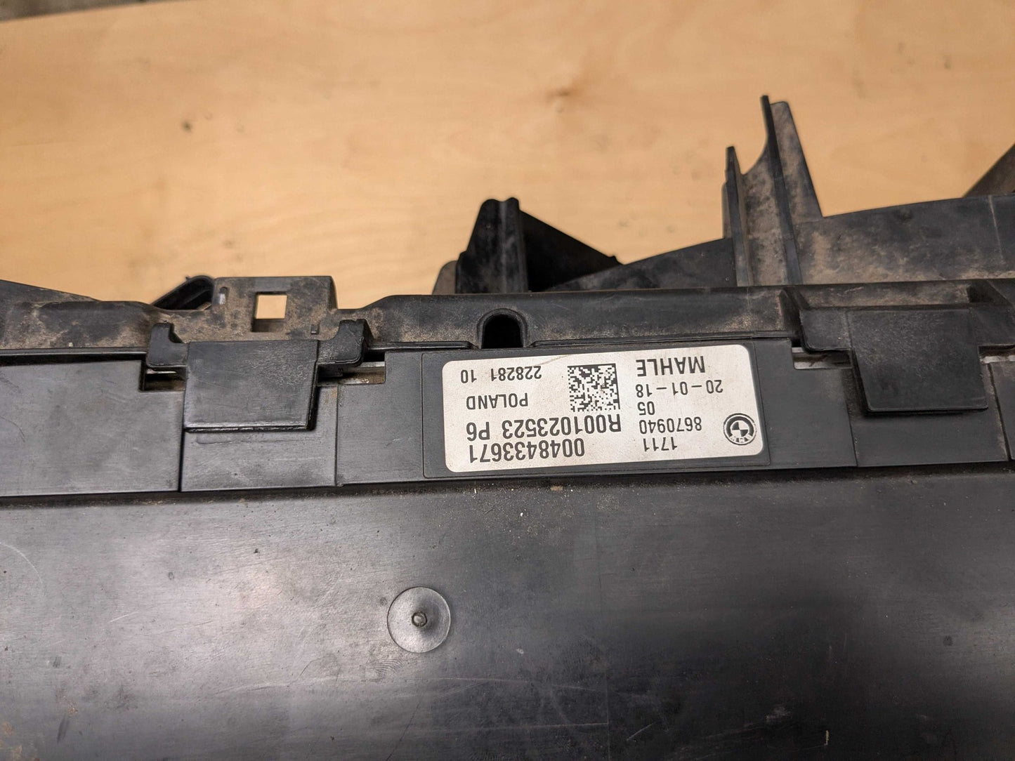 OEM BMW G12 M760 G16 M850 G30 M550 Radiator Condenser Cooling Fan Shroud 1000W