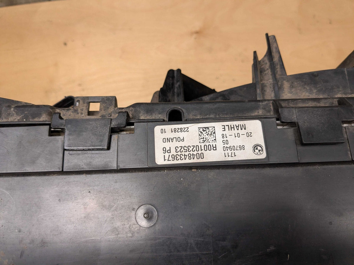 2018 BMW M550i G30 Radiator Cooling Condenser Fan Shroud Assembly 8619628 1000W