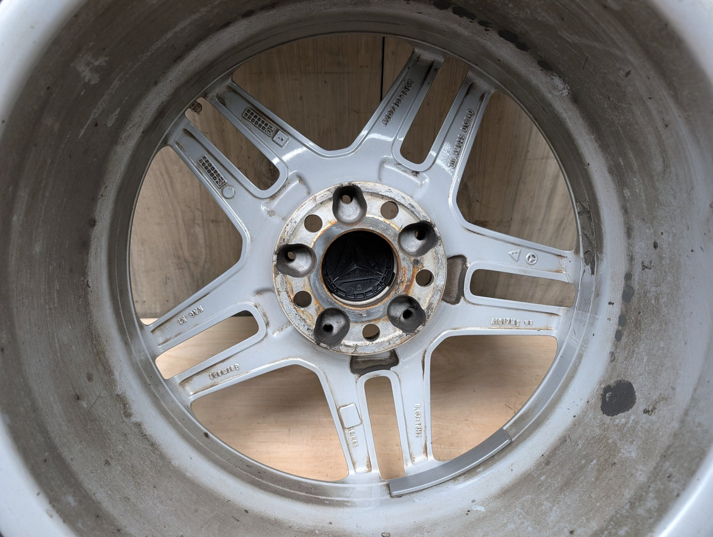 *OEM Mercedes W207 E300 E400 E550 AMG Front Wheel Rim 18x8 ET45 5 Double Spoke