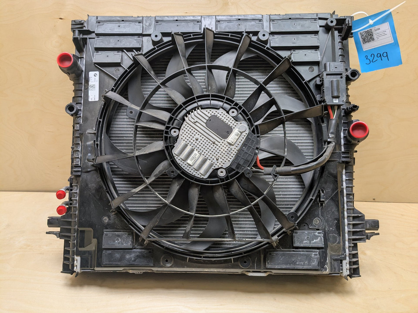 2019 - 2026 BMW X5 G05 Radiator Cooling Condenser Fan Shroud Assembly SET 8686172 B58B30M1