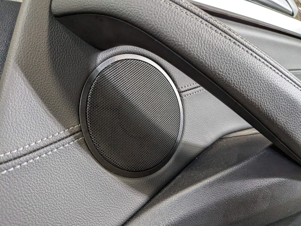 2019 BMW X3 G01 Rear Right Passenger Interior Door Panel Card 6844752 OEM BMW G01 X3 REAR Right Passenger Interior Door Panel Card Trim Cover Black OEM