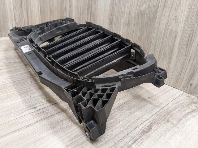 2019 BMW X3 G01 Front Bumper Radiator Air Flap Shutter 7497227