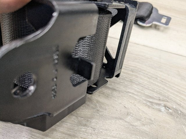 20-24 OEM BMW F44 228 M235 REAR Center Middle Seat Belt Seatbelt Retractor Black
