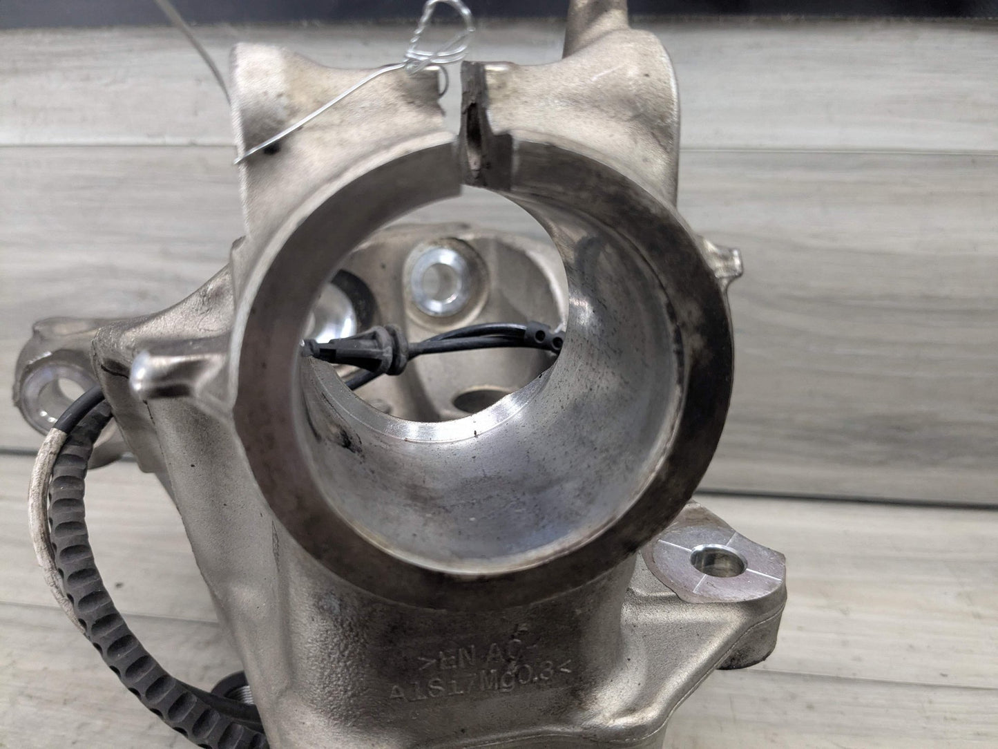 19-25 OEM BMW G20 G22 G23 FRONT Left Driver Hub Spindle Knuckle Bearing RWD
