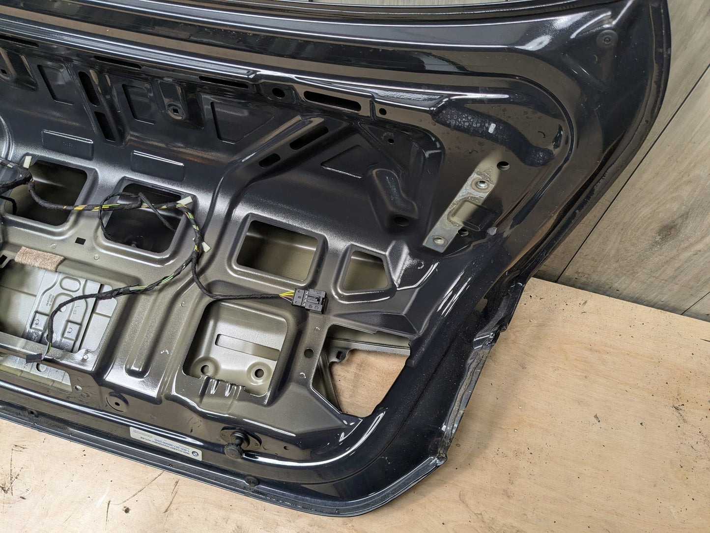 14-20 OEM BMW F32 428 430 435 440 Rear Trunk Lid Panel Deck Shell Black 475 BLACK SAPPHIRE METALLIC (475)