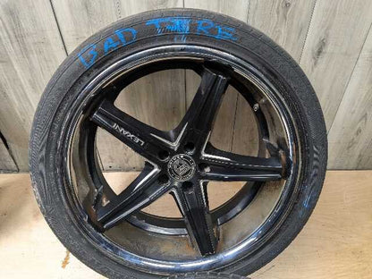*NOTE* 15-19 LEXANI BMW F16 X6 Wheels Rims 22x9 ET15 5x120 Silver Black SET