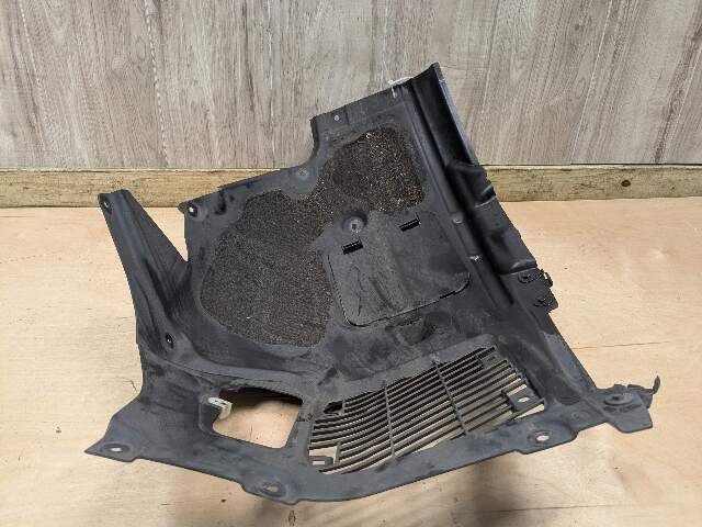 2020 BMW 740i G12 Front Right Passenger Wheel Fender Liner Splash Guard 7340194