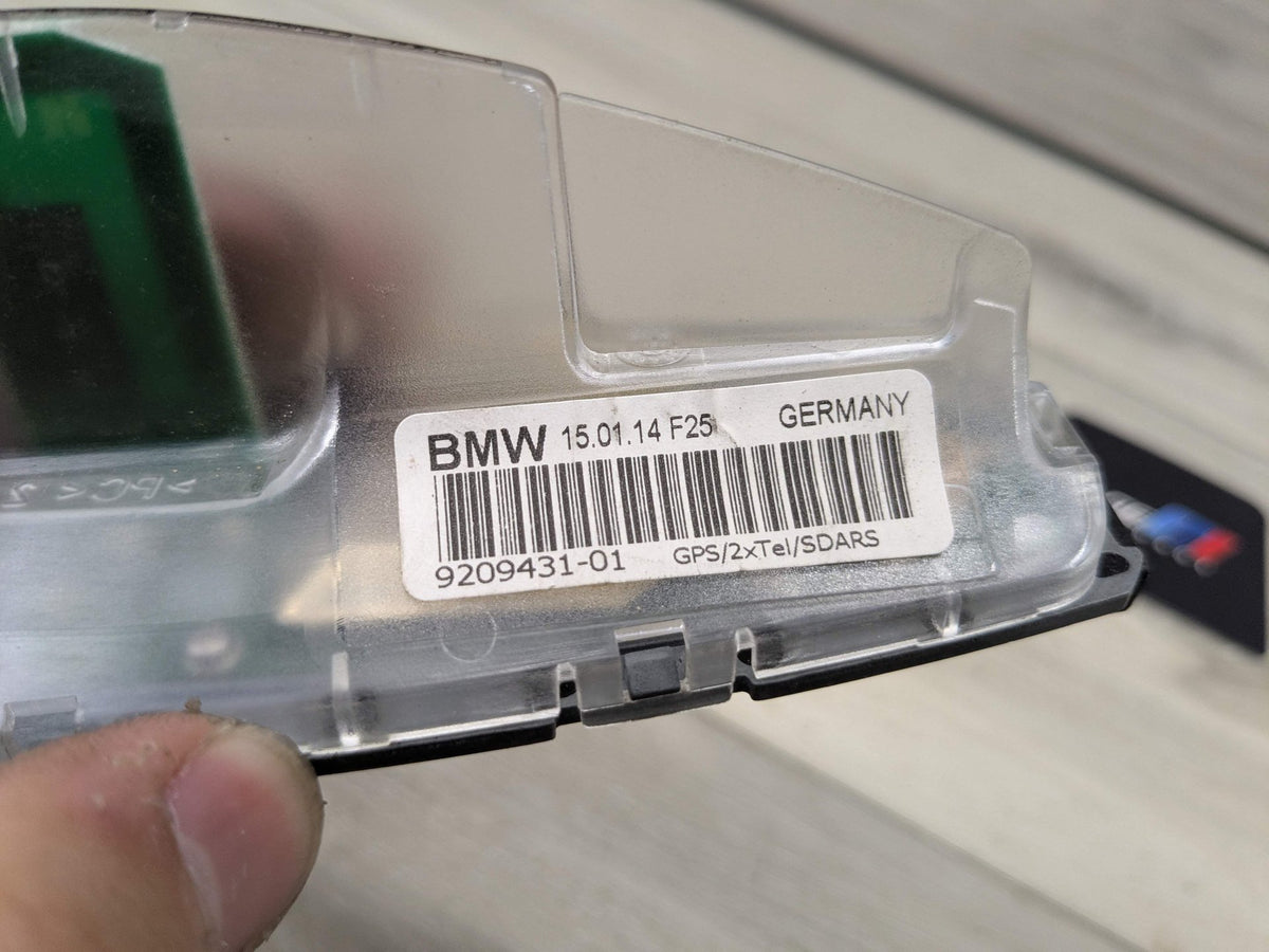 *OEM BMW E70 E71 F15 F16 F25 F26 X5 X6 Roof Shark Fin Radio Antenna Module Cover