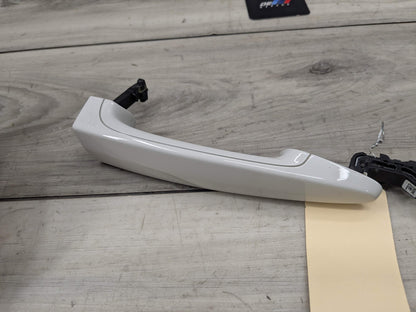 OEM BMW F23 F30 F32 F80 F82 M3 Right Passenger Door Handle COMFORT ACCESS White