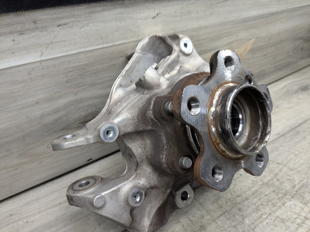 2020 BMW 330i G20 Rear Left Driver Spindle Knuckle w/ Bearing 6879533 19-25 OEM BMW G20 330 M340 REAR Left Driver Knuckle Wheel Hub Spindle Bearing OEM