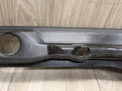 OEM BMW F90 M5 G30 530 540 M550 Front Right Engine Support Sealing Cover Trim