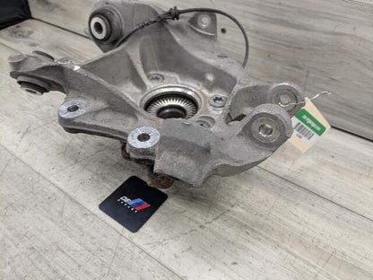 19-25 OEM BMW G20 330 M340 REAR Left Driver Knuckle Wheel Hub Spindle Bearing