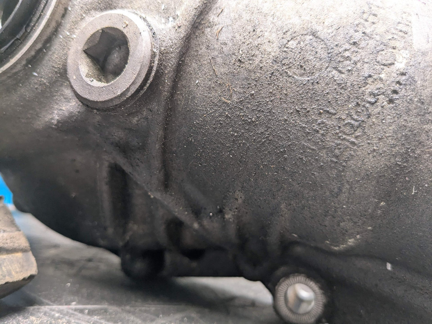 2012 BMW X5 E70 Front Axle Carrier Differential 7602072 10-13 OEM BMW E70 E71 X5M X6M S63 Front Differential Axle Carrier Ratio 3.91