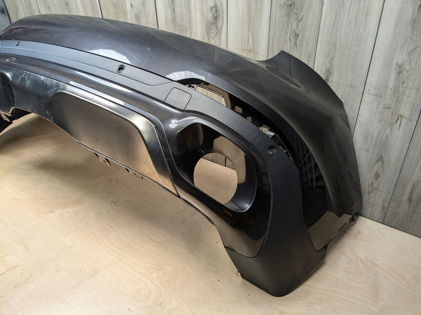*15-19 OEM BMW F16 X6 Engine N55 Rear Bumper Cover Panel Assembly Gray A90 SOPHISTOGRAU BRILLANTEFFEKT METALLI (A90)