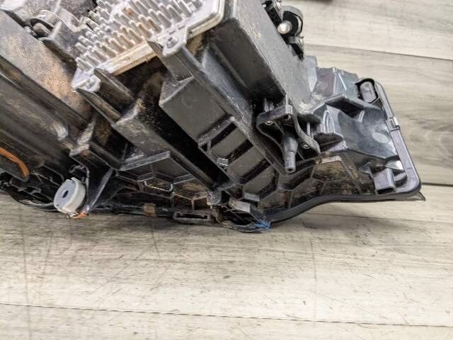 *19-21 OEM BMW G20 330 M340 Left Driver Side Full LED AHL Headlight w/ Modules